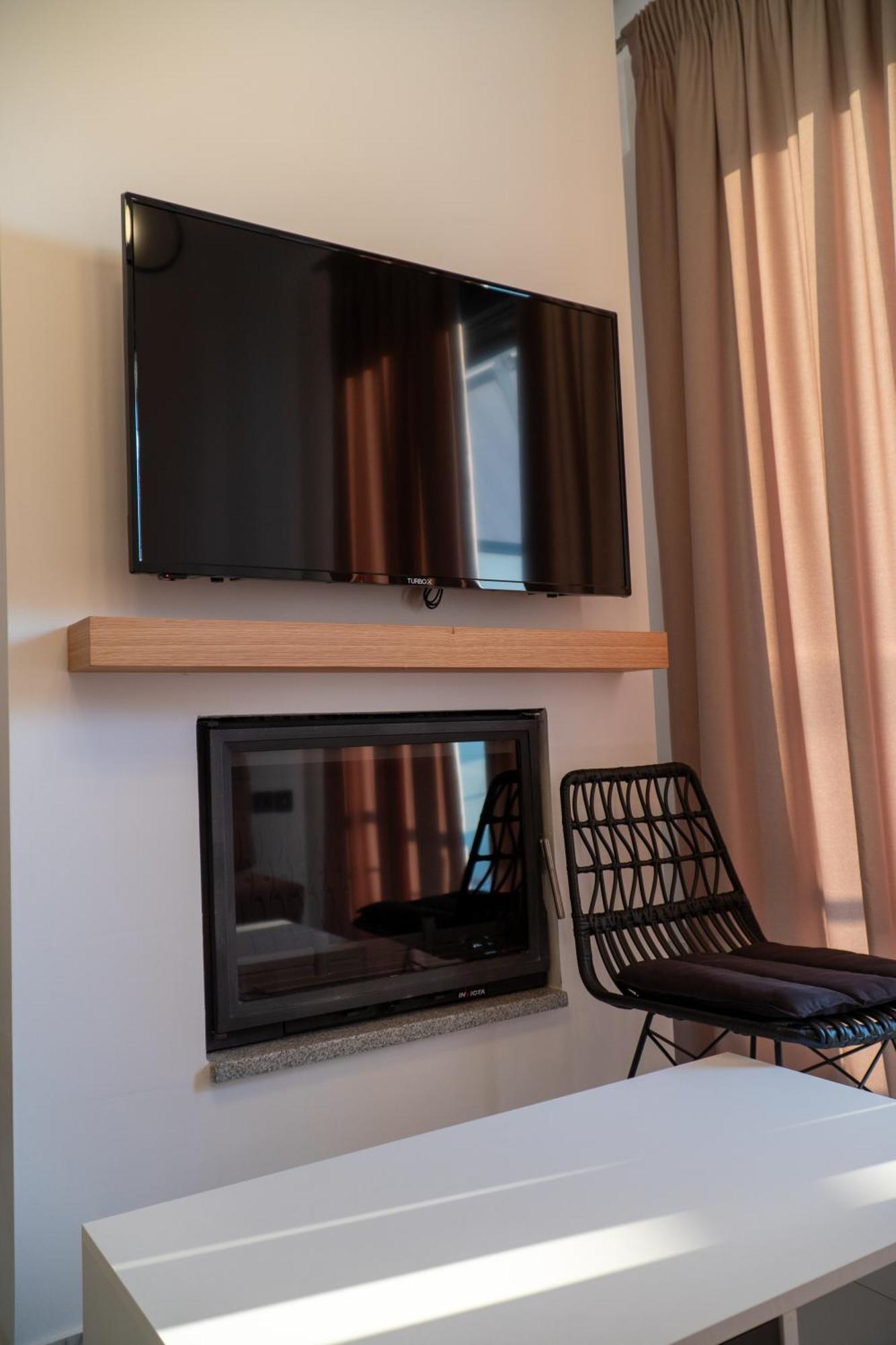 Apartment αdonis