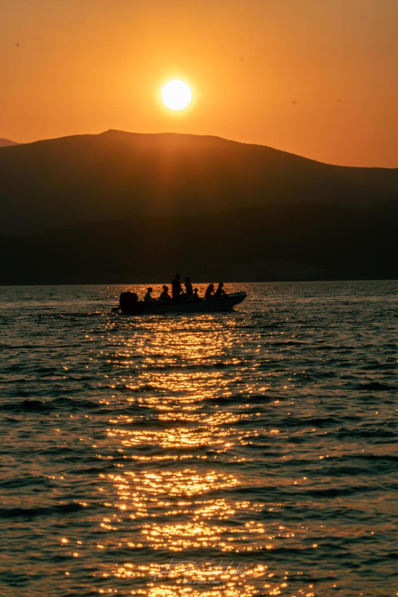 αdonis Apartment Agiokampos (Evia)